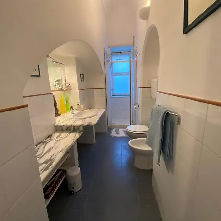 Regina Di - Occhio Marino - Capri