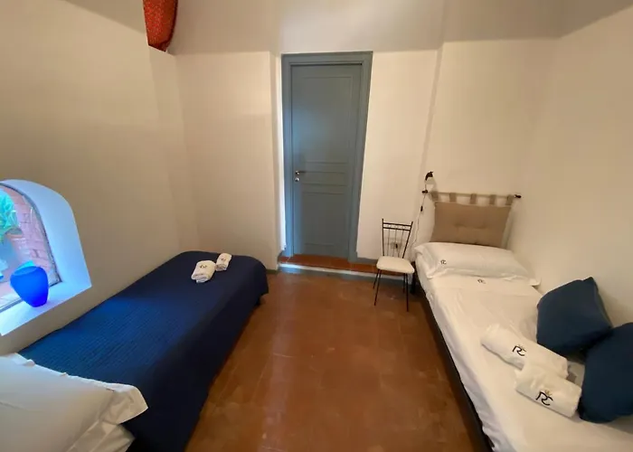 Regina Di - Occhio Marino - Capri