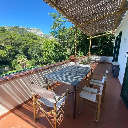 Дом отдыха Regina Di - Occhio Marino -